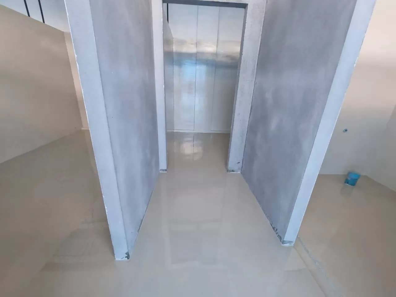 Polyurethane (PU)