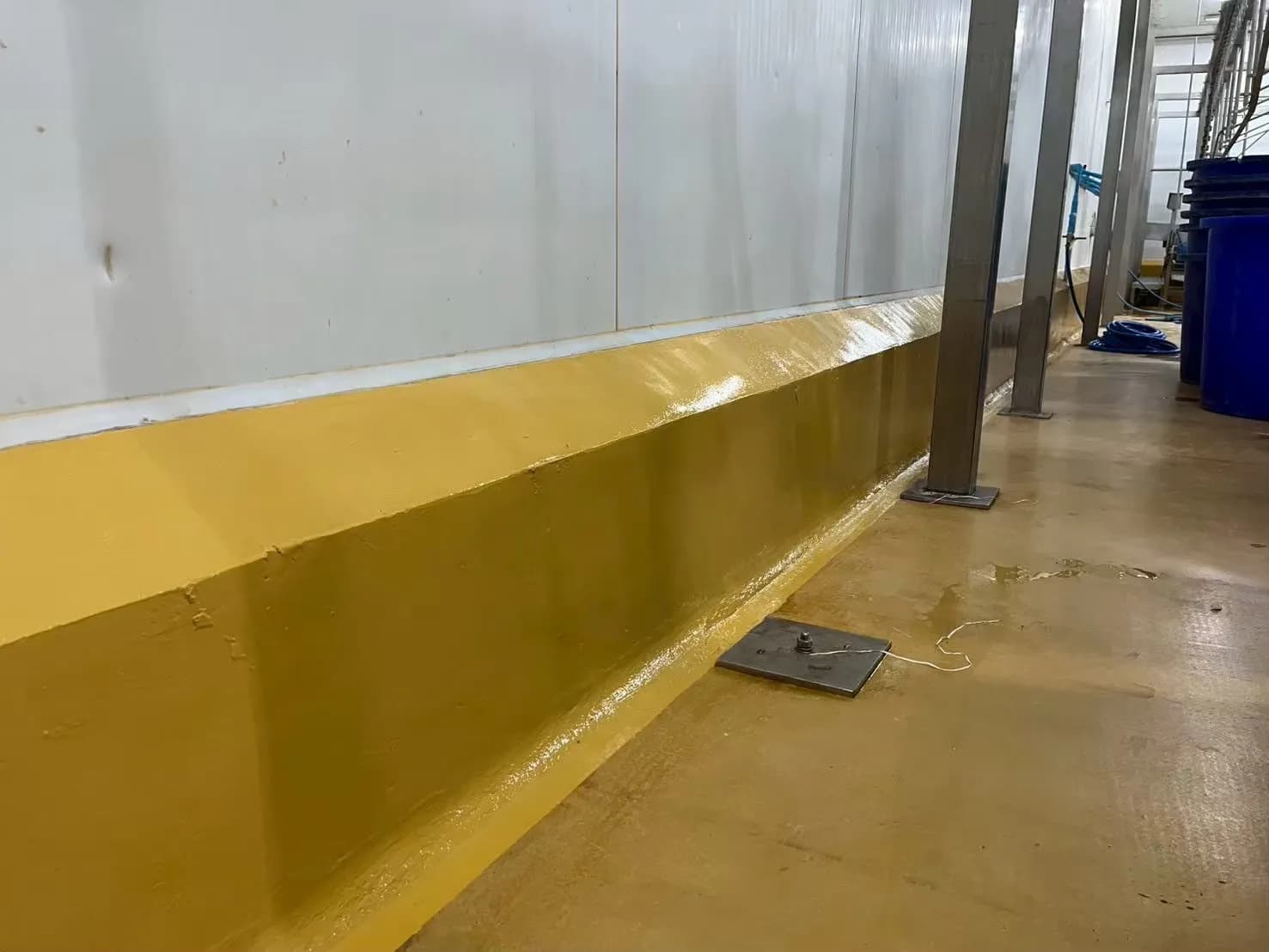 Polyurethane (PU)